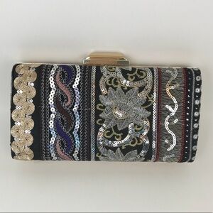 BellaKiara Purse Beautiful and colorful clutch